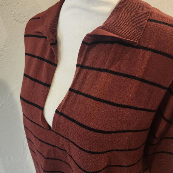 Max Studio Stripped V-Neck Sweater - Picture 5 of 6